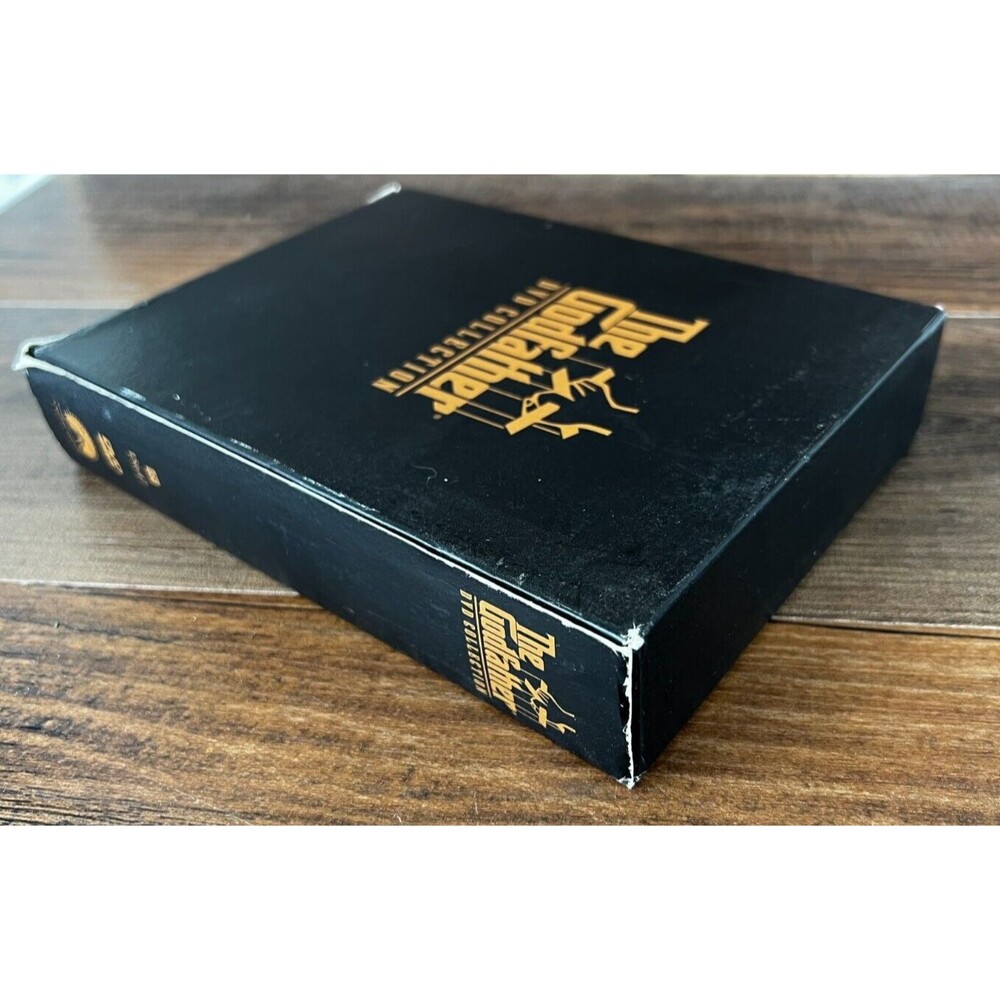 The Godfather DVD Collection Part 1-3 & Bonus Materials (5 DVD Set) - Picture 9 of 10